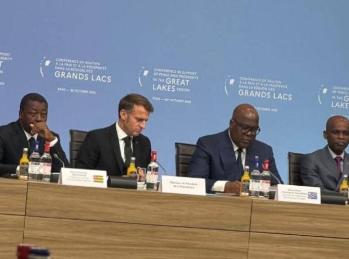 PARIS : EMMANUEL MACRON ANNONCE UN APPUI POUR LA PAIX DANS LA RÉGION DES GRANDS LACS AVEC UNE ENVELOPPE DE 1,5 MILLARD