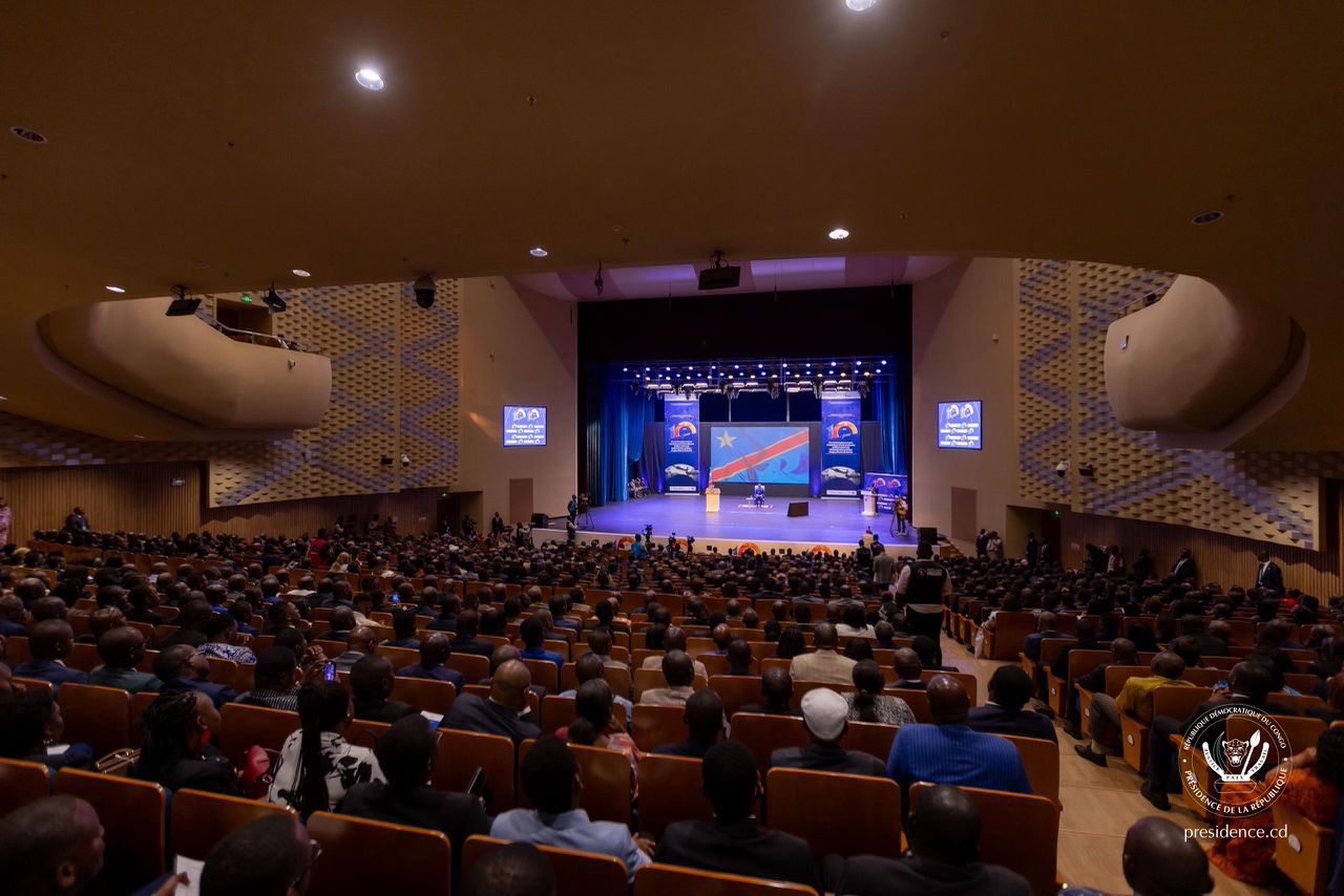 Le président de la République a présidé la cérémonie marquant les 10 ans de l'école nationale d'administration 
